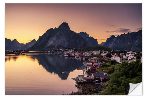 Naklejka na ścianę Sunset in Reine, Lofoten, Norway