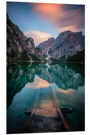 Foam board print Lago di Braies just before sunset