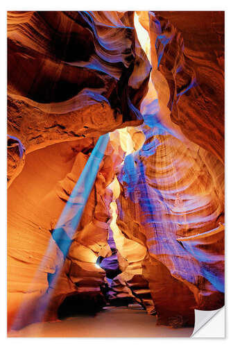 Sticker mural Lumière bleutée dans l'Upper Antelope Canyon