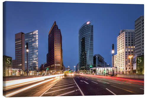 Tableau sur toile Potsdamer Platz Berlin in the evening