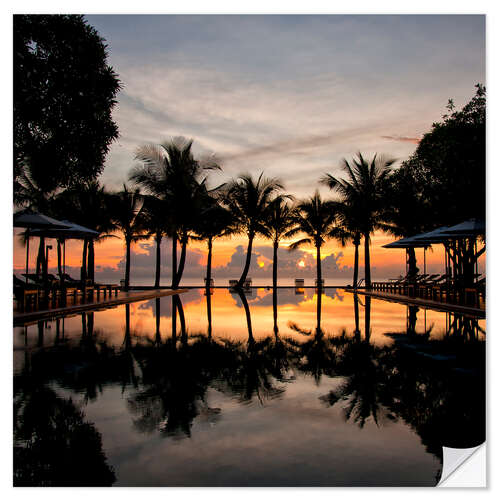 Sisustustarra Luxury infinity pool on the Gulf of Thailand