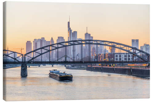 Leinwandbild Frankfurter Stadtzentrum bei Sonnenuntergang