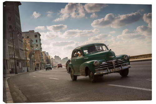 Canvas print Cuban american car driving through Havana, Cuba.