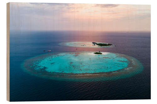 Wood print Islands at sunset in the Maldives