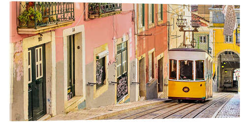 Akryylilasitaulu Yellow tram in Lisbon