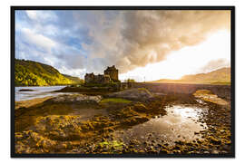 Gerahmter Kunstdruck Eilean Donan Castle in den Highlands, Schottland
