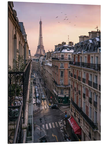 Obraz na aluminium Street in Paris with Eiffel tower at sunset