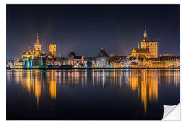 Wandsticker Skyline von Stralsund bei Nacht