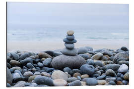 Tableau en aluminium Cairn de galets sur la plage