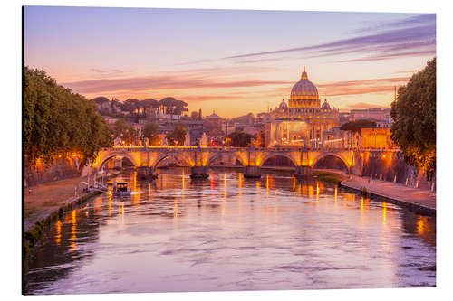 Aluminiumsbilde Skyline of Rome in a magenta dawn