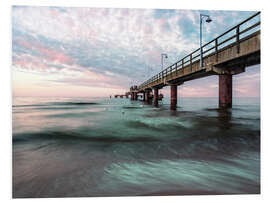 Hartschaumbild Seebrücke mit Möwen II