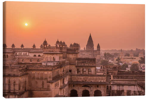 Canvastavla Orchha city at sunset, India