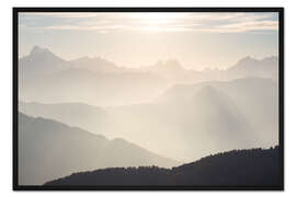 Gerahmter Kunstdruck Sonnenlicht hinter Bergspitzen, Alpen
