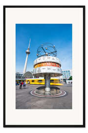 Gerahmter Kunstdruck Weltzeituhr und Fernsehturm am Alexanderplatz in Berlin, Deutschland