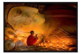 Gerahmter Kunstdruck Mönch im Shinbinthalyaung Tempel
