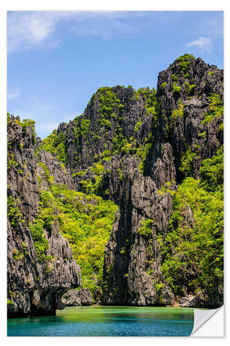 Naklejka na ścianę Rocks in the Bacuit archipelago