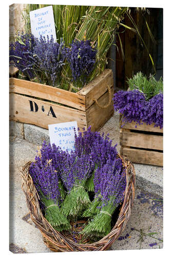 Obraz na płótnie Baskets with lavender bouquets