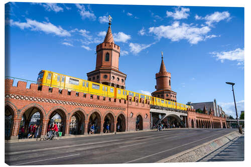 Canvastavla Oberbaumbrücke in Berlin in summer