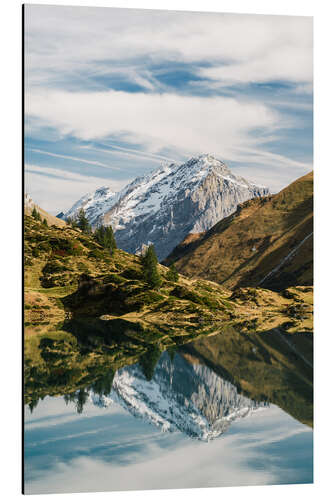 Cuadro de aluminio Lago de montaña Trüebsee con pico de montaña Schlossberg en Titlis Engelberg en Suiza en otoño