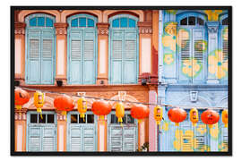 Gerahmter Kunstdruck Bunte Fenster in Chinatown, Singapur