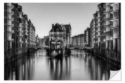 Selvklebende plakat Hamburg Speicherstadt black-and-white