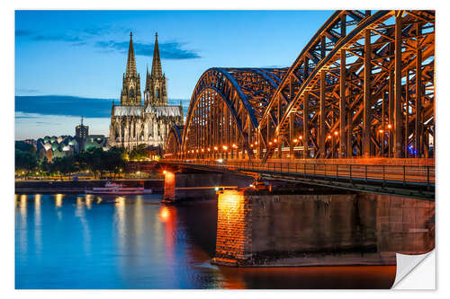 Sticker mural Cathédrale de Cologne et pont Hohenzollern la nuit