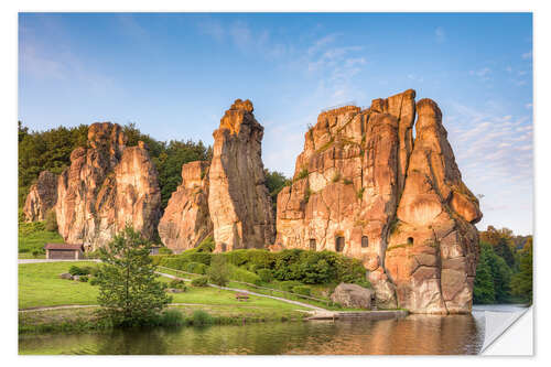 Selvklebende plakat Glowing rocks (Externsteine)