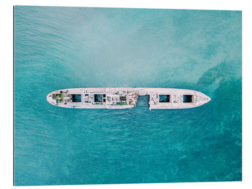 Gallery print Shipwreck In The Middle Of The Ocean