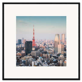 Ingelijste kunstdruk Tokyo tower and skyline at sunrise, Japan