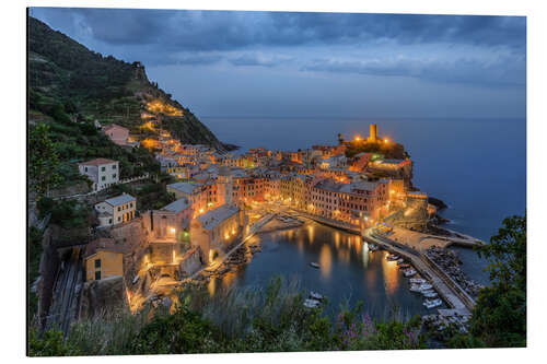 Aluminium print Vernazza in the evening, Cinque Terre