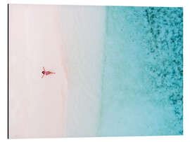 Magnettafel Luftaufnahme der Frau an einem tropischen Strand