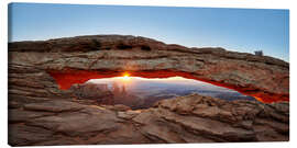 Leinwandbild Sonnenaufgang am Mesa Arch im Canyonlands-Nationalpark, Moab, Island in the Sky , Utah, USA,