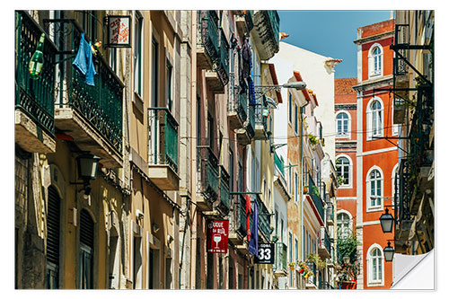 Selvklebende plakat Beautiful Architecture In Downtown Lisbon City During Summer