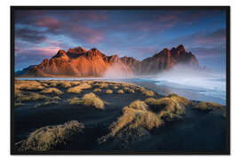 Gerahmter Kunstdruck Sonnenaufgang auf Island mit Blick auf das Vestrahorn