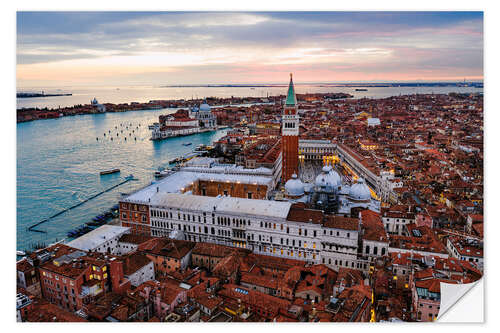 Wandsticker Luftbild von Markusplatz bei Sonnenuntergang, Venedig