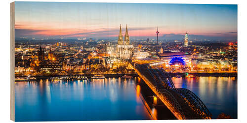 Holzbild Kölner Skyline bei Dämmerung, Deutschland