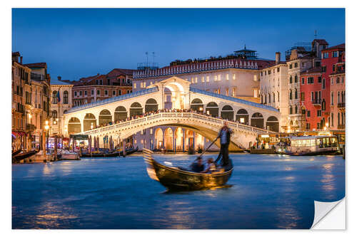 Selvklebende plakat Rialto Bridge in the evening