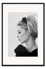 Gerahmter Kunstdruck Brigitte im Profil