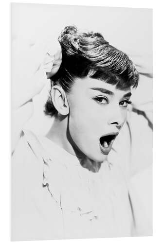 Hartschaumbild Audrey Hepburn gähnend