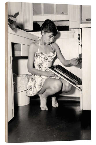 Wood print Audrey Hepburn at the stove