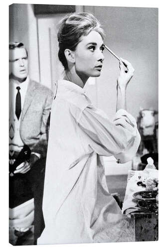 Canvas print Audrey Hepburn putting on make-up