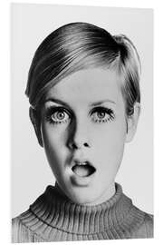 Foam board print Twiggy astonished