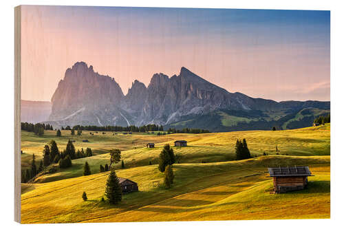 Holzbild Seiser Alm bei Sonnenaufgang