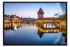 Gerahmter Kunstdruck Altstadt von Luzern mit Kapellbrücke