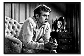 Gerahmter Kunstdruck James Dean auf einem Sofa