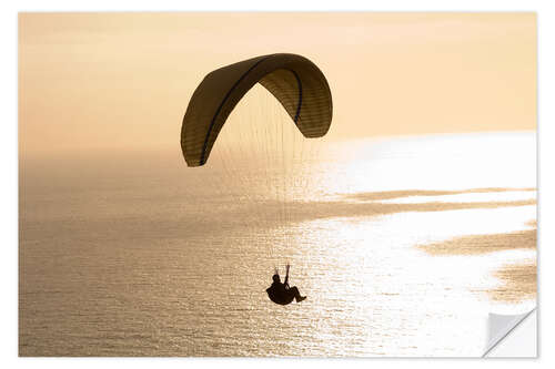 Muursticker Paraglider over the sea