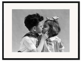 Framed art print The kiss, 1930