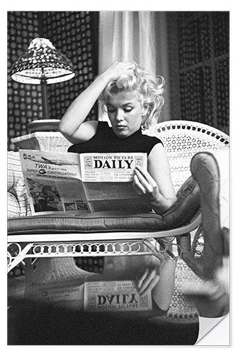 Sticker mural Marilyn Monroe lisant le journal