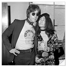 Naklejka na ścianę Yoko Ono and John Lennon