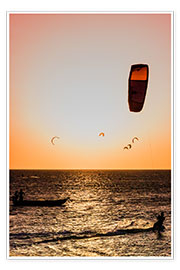 Poster Kitesurf au coucher du soleil